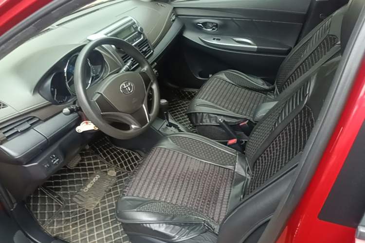Used Toyota YARiS L Zhi Xuan 2015 1.5E Automatic Charm Edition Left Front Seat