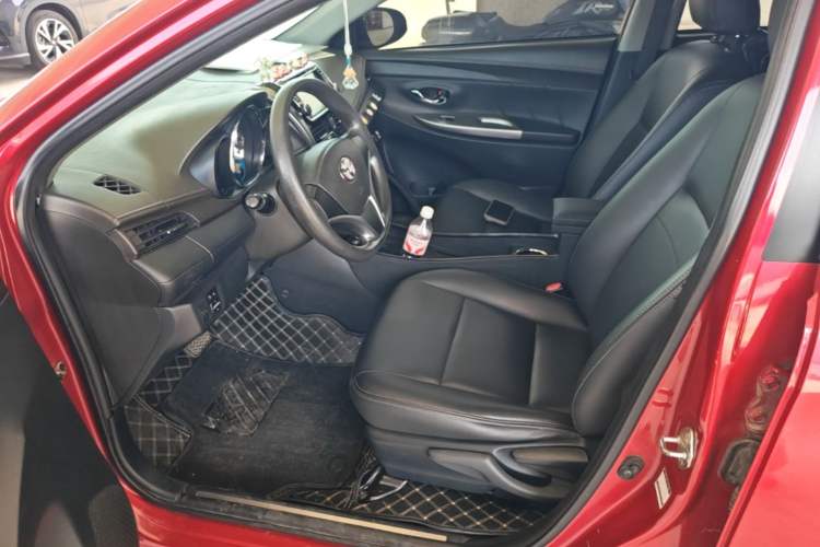 Used Toyota YARiS L Zhi Xuan 2015 1.5E Automatic Charm Edition Left Front Seat