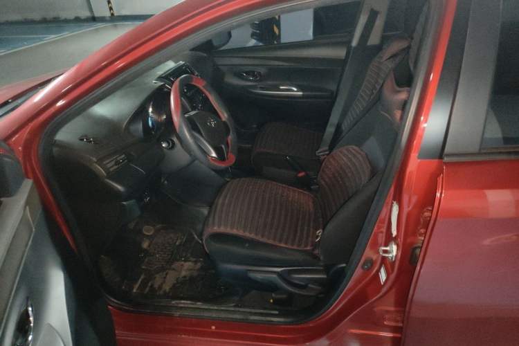 Used Toyota YARiS L Zhi Xuan 2015 1.5E Automatic Charm Edition Left Front Seat