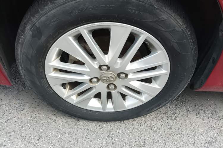 Used Toyota YARiS L Zhi Xuan 2015 1.5E Automatic Charm Edition Left Front Wheel Hub