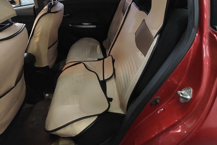 Used Toyota YARiS L Zhi Xuan 2015 1.5E Automatic Charm Edition Left Rear Seat