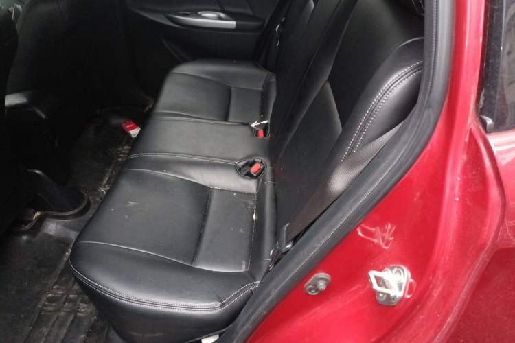 Used Toyota YARiS L Zhi Xuan 2015 1.5E Automatic Charm Edition Left Rear Seat