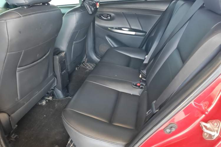 Used Toyota YARiS L Zhi Xuan 2015 1.5E Automatic Charm Edition Left Rear Seat