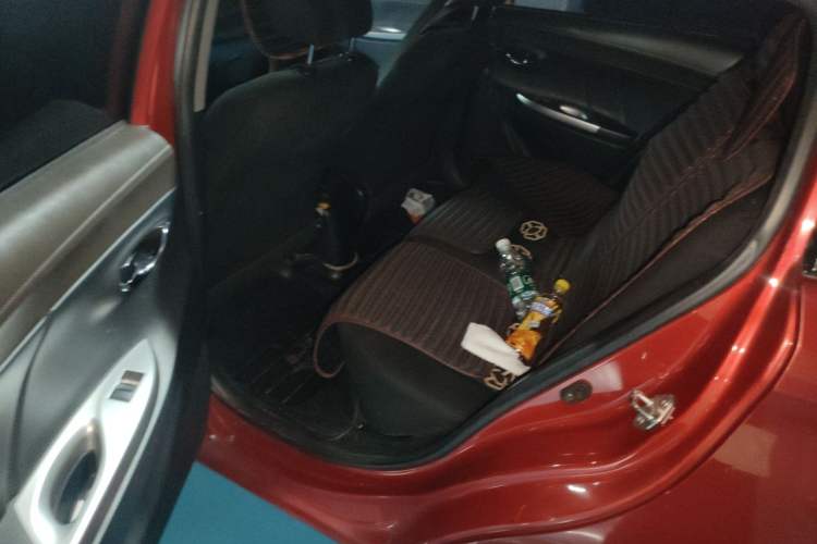 Used Toyota YARiS L Zhi Xuan 2015 1.5E Automatic Charm Edition Left Rear Seat