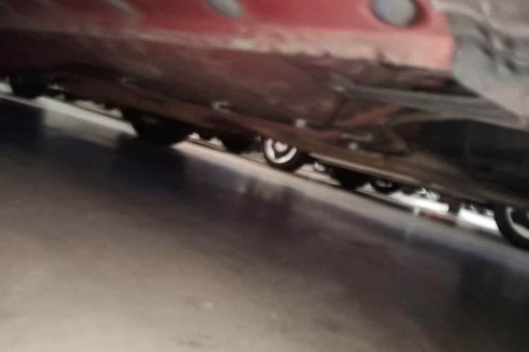 Used Toyota YARiS L Zhi Xuan 2015 1.5E Automatic Charm Edition Left Side Sill