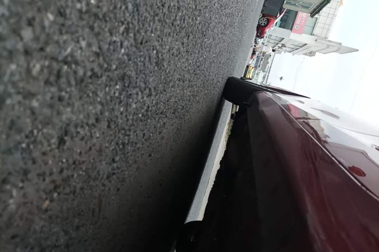 Used Toyota YARiS L Zhi Xuan 2015 1.5E Automatic Charm Edition Left Side Sill