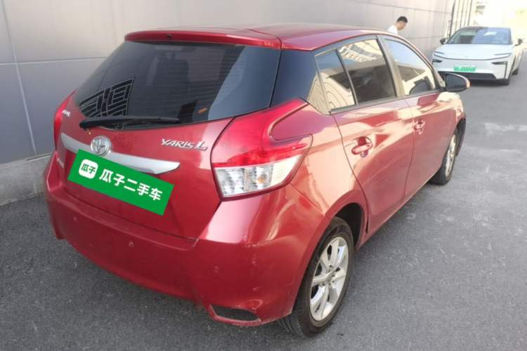 Used Toyota YARiS L Zhi Xuan 2015 1.5E Automatic Charm Edition Rear Right 45 Deg