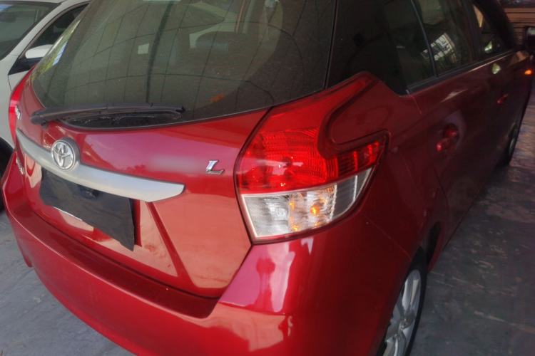 Used Toyota YARiS L Zhi Xuan 2015 1.5G Automatic Xuan Dong Sunroof Special Edition Rear Right 45 Deg