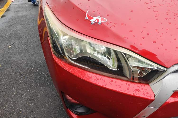 Used Toyota YARiS L Zhi Xuan 2015 1.5E Automatic Charm Edition Right Front Headlight