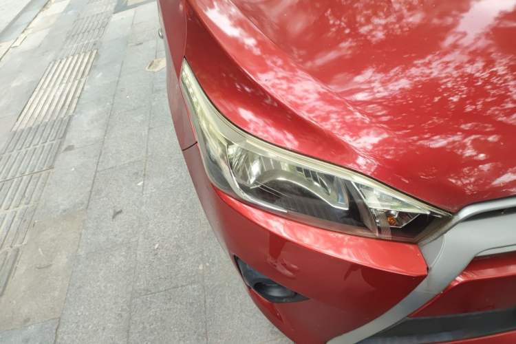 Used Toyota YARiS L Zhi Xuan 2015 1.5E Automatic Charm Edition Right Front Headlight