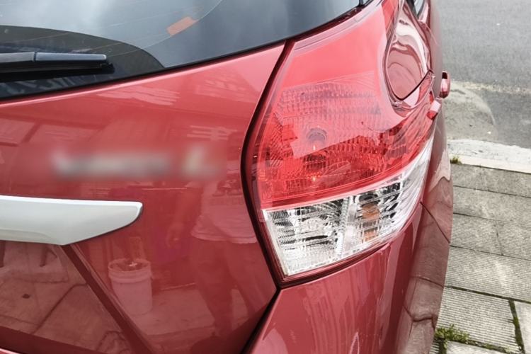 Used Toyota YARiS L Zhi Xuan 2015 1.5E Automatic Charm Edition Right Rear Taillight