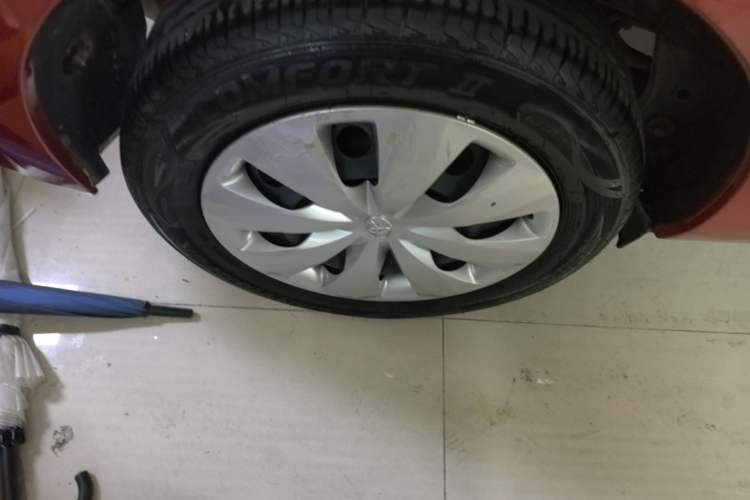 Used Toyota YARiS L Zhi Xuan 2015 1.5E Automatic Charm Edition Right Rear Wheel Hub