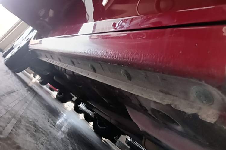 Used Toyota YARiS L Zhi Xuan 2015 1.5E Automatic Charm Edition Right Side Sill