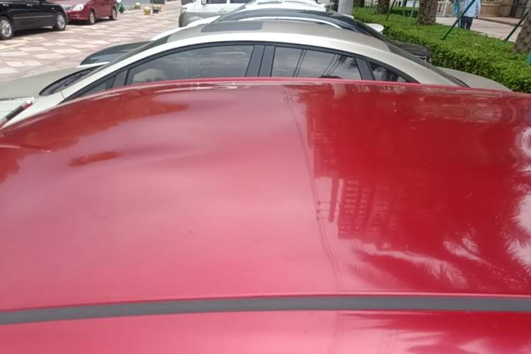 Used Toyota YARiS L Zhi Xuan 2015 1.5E Automatic Charm Edition Roof