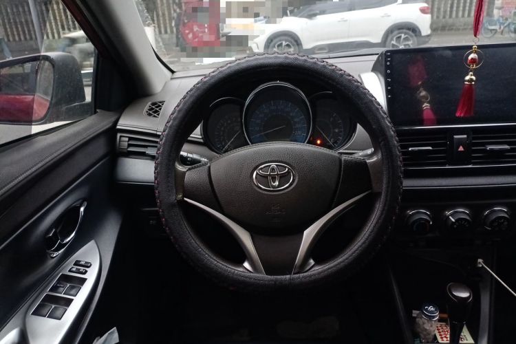 Used Toyota YARiS L Zhi Xuan 2015 1.5E Automatic Charm Edition Steering Wheel