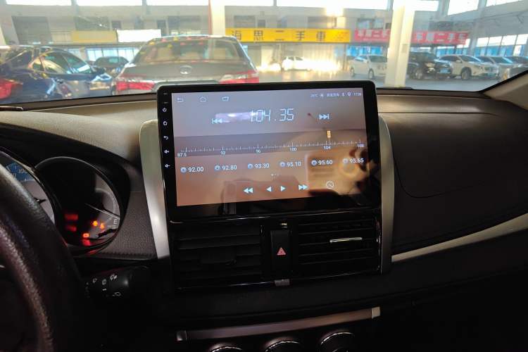 Used Toyota YARiS L Zhi Xuan 2015 1.5E Automatic Charm Edition Audio And AC Panel