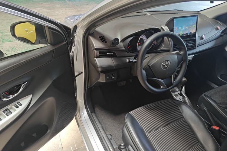 Used Toyota YARiS L Zhi Xuan 2015 1.5G Automatic Xuan Dong Sunroof Special Edition Driver Seat