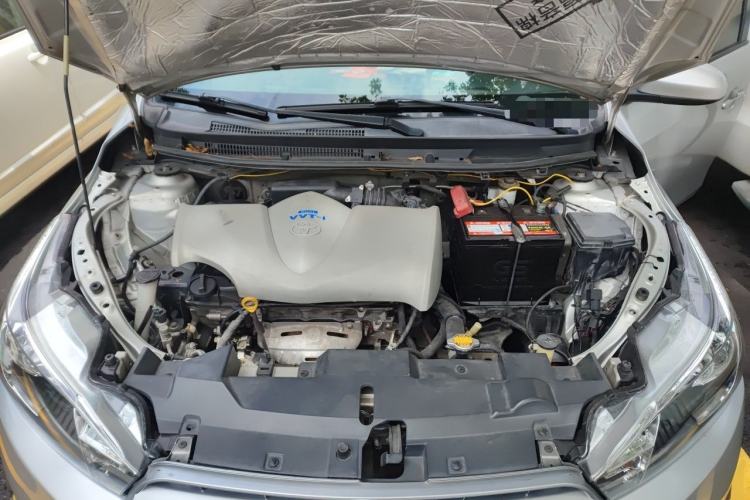 Used Toyota YARiS L Zhi Xuan 2015 1.5E Automatic Charm Edition Engine Bay