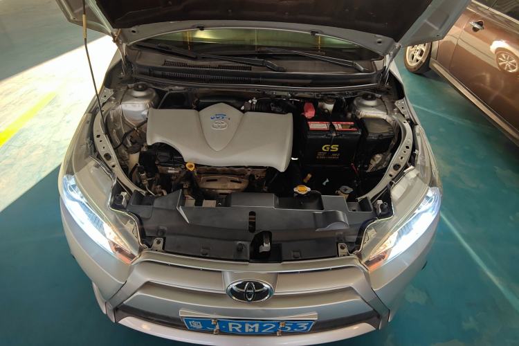Used Toyota YARiS L Zhi Xuan 2015 1.5E Automatic Charm Edition Engine Bay