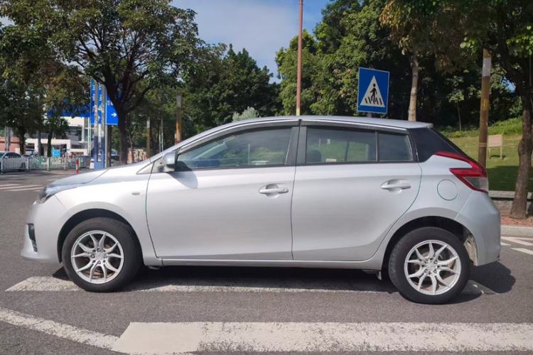 Used Toyota YARiS L Zhi Xuan 2015 1.5E Automatic Charm Edition Exterior 3