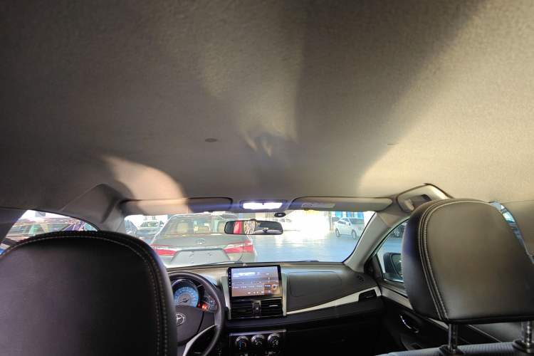 Used Toyota YARiS L Zhi Xuan 2015 1.5E Automatic Charm Edition Headliner