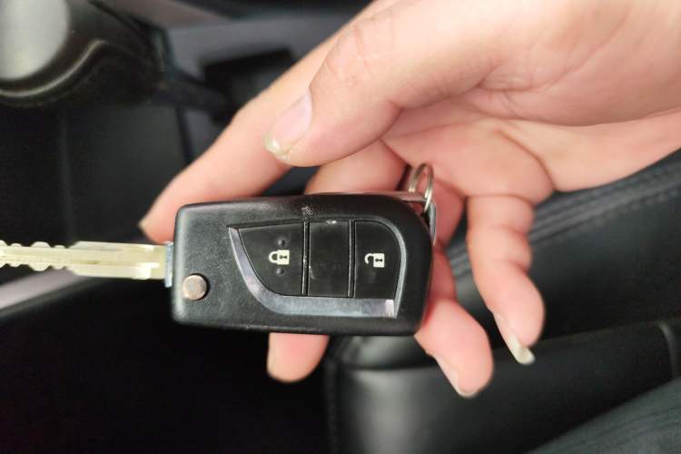 Used Toyota YARiS L Zhi Xuan 2015 1.5E Automatic Charm Edition Interior 1