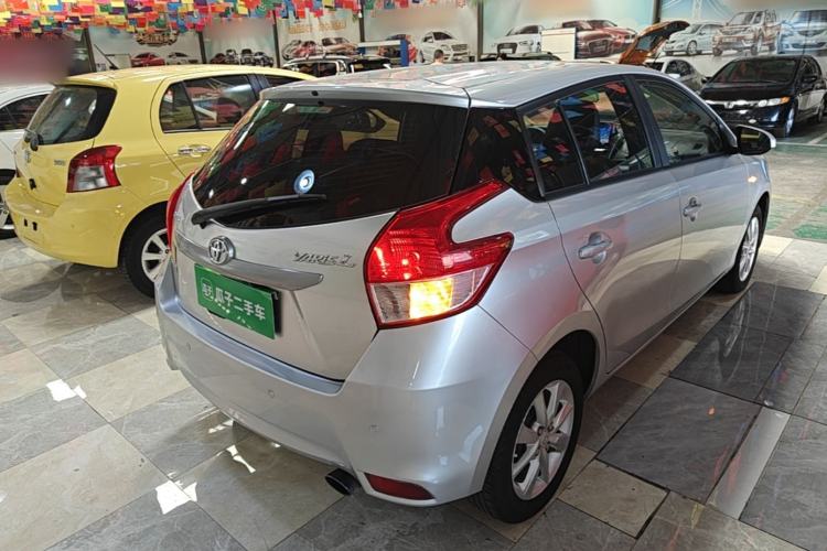 Used Toyota YARiS L Zhi Xuan 2015 1.5G Automatic Xuan Dong Sunroof Special Edition Rear Right 45 Deg