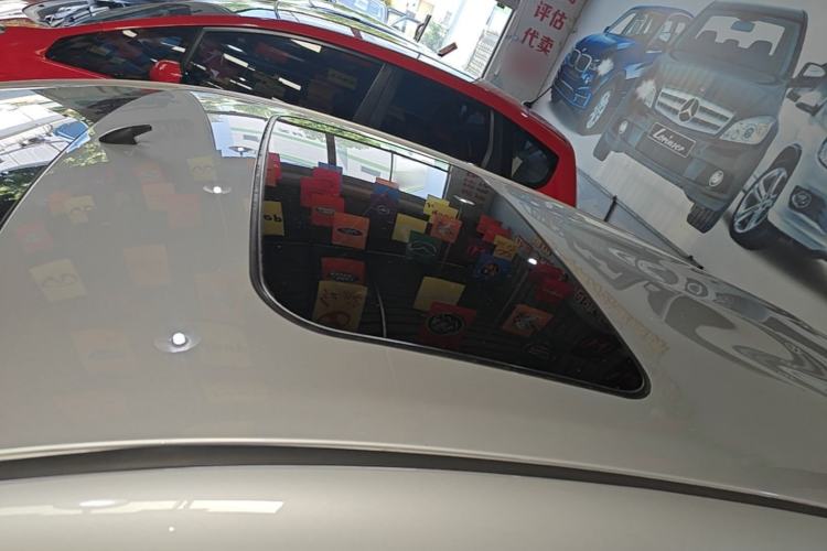 Used Toyota YARiS L Zhi Xuan 2015 1.5G Automatic Xuan Dong Sunroof Special Edition Roof