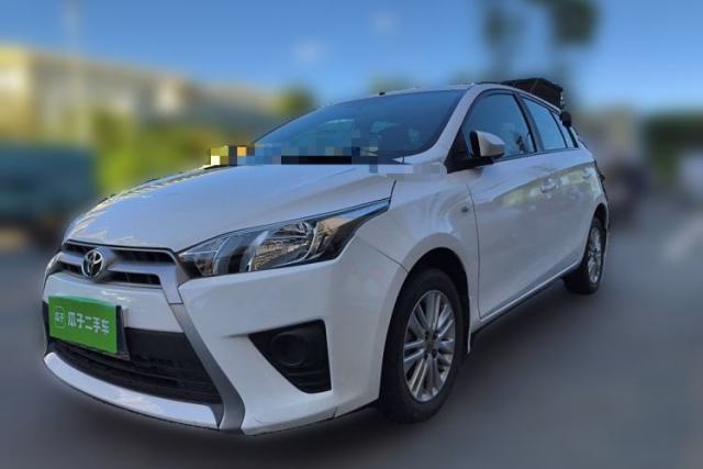 Toyota YARiS L Zhi Xuan 2015 1.5E Automatic Charm Edition с пробегом