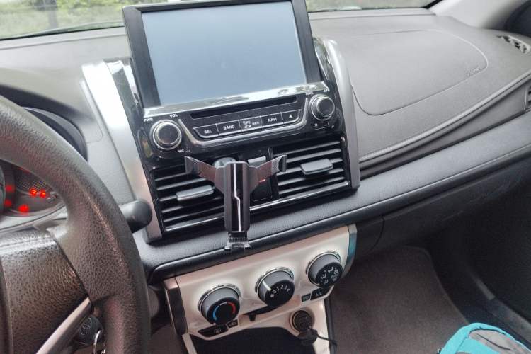 Used Toyota YARiS L Zhi Xuan 2015 1.5G Automatic Xuan Dong Sunroof Special Edition Audio And AC Panel