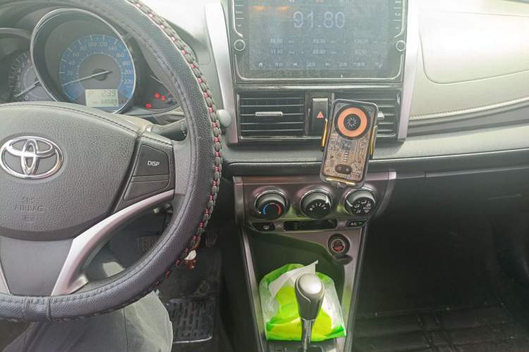 Used Toyota YARiS L Zhi Xuan 2015 1.5E Automatic Charm Edition Audio And AC Panel