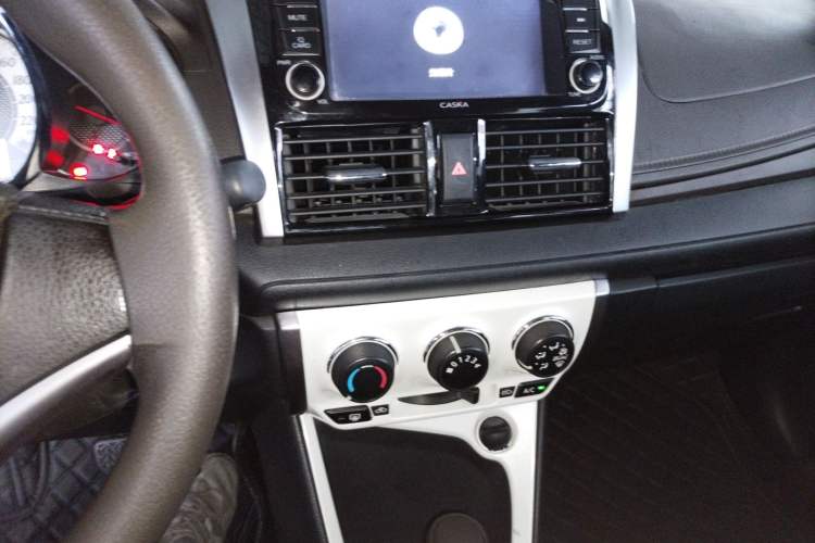 Used Toyota YARiS L Zhi Xuan 2015 1.5G Automatic Xuan Dong Sunroof Special Edition Audio And AC Panel