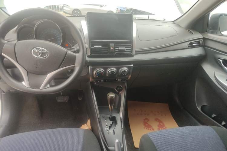 Used Toyota YARiS L Zhi Xuan 2015 1.5E Automatic Charm Edition Audio And AC Panel