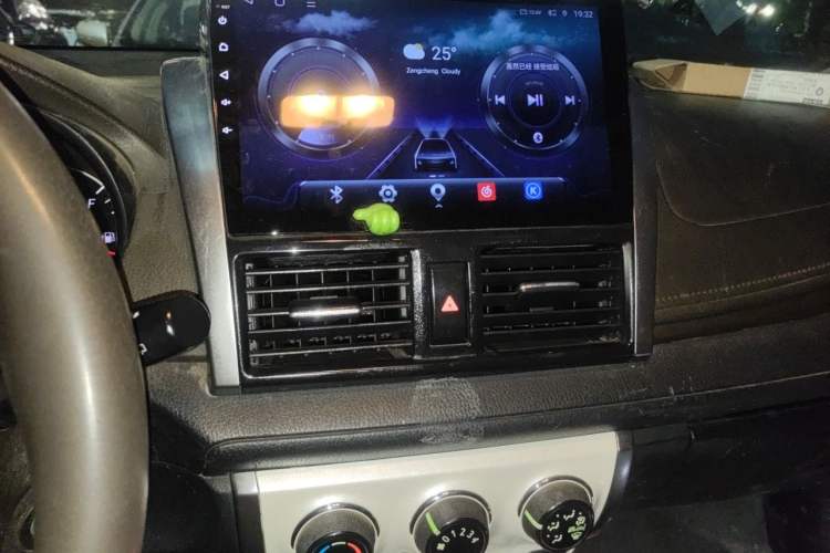 Used Toyota YARiS L Zhi Xuan 2015 1.5G Automatic Xuan Dong Sunroof Special Edition Audio And AC Panel