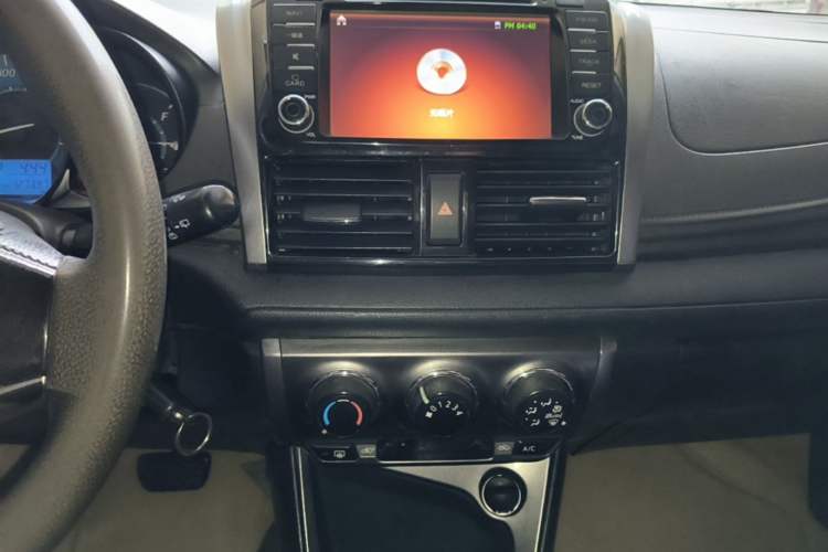 Used Toyota YARiS L Zhi Xuan 2015 1.5E Automatic Charm Edition Audio And AC Panel