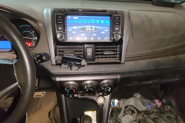 Used Toyota YARiS L Zhi Xuan 2015 1.5E Automatic Charm Edition Audio And AC Panel