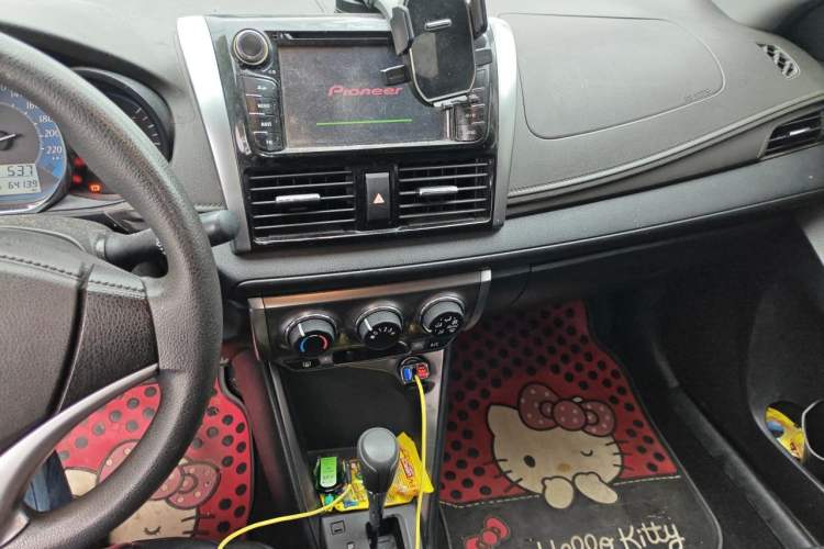 Used Toyota YARiS L Zhi Xuan 2015 1.5E Automatic Charm Edition Audio And AC Panel