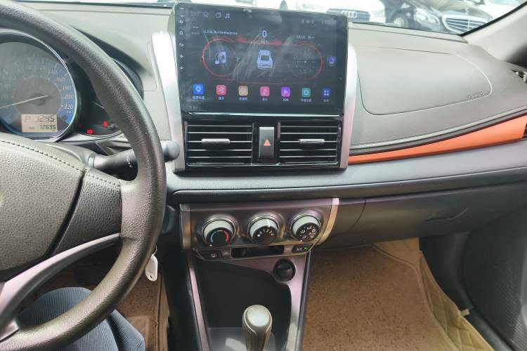 Used Toyota YARiS L Zhi Xuan 2015 1.5E Automatic Charm Edition Audio And AC Panel