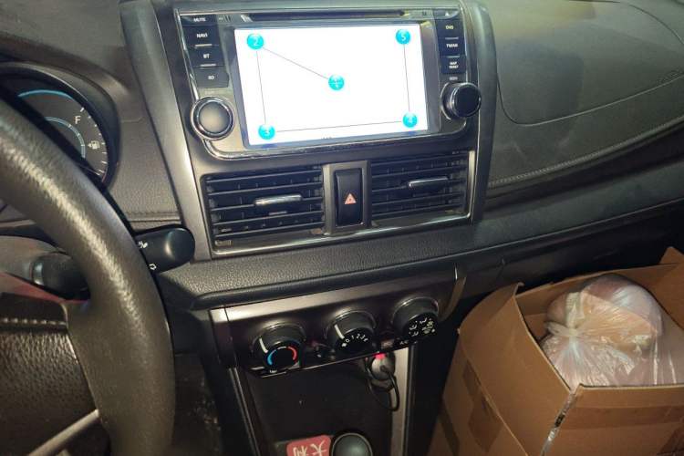 Used Toyota YARiS L Zhi Xuan 2015 1.5E Automatic Charm Edition Audio And AC Panel