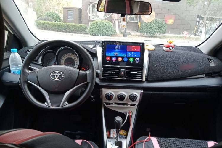 Used Toyota YARiS L Zhi Xuan 2015 1.5G Automatic Xuan Dong Sunroof Special Edition Center Console
