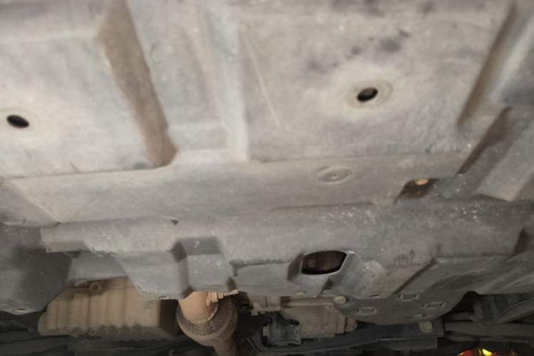 Used Toyota YARiS L Zhi Xuan 2015 1.5E Automatic Charm Edition Chassis Front