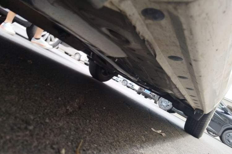 Used Toyota YARiS L Zhi Xuan 2015 1.5E Automatic Charm Edition Chassis Front Left