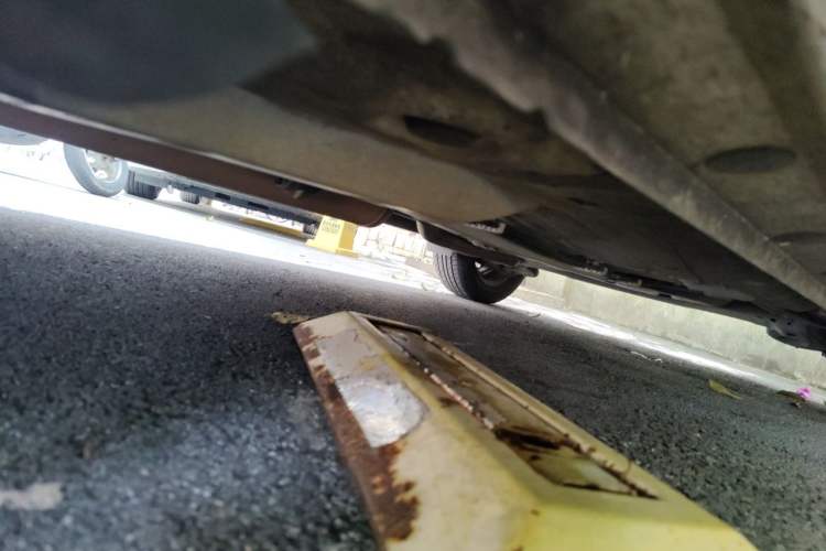 Used Toyota YARiS L Zhi Xuan 2015 1.5E Automatic Charm Edition Chassis Front Left
