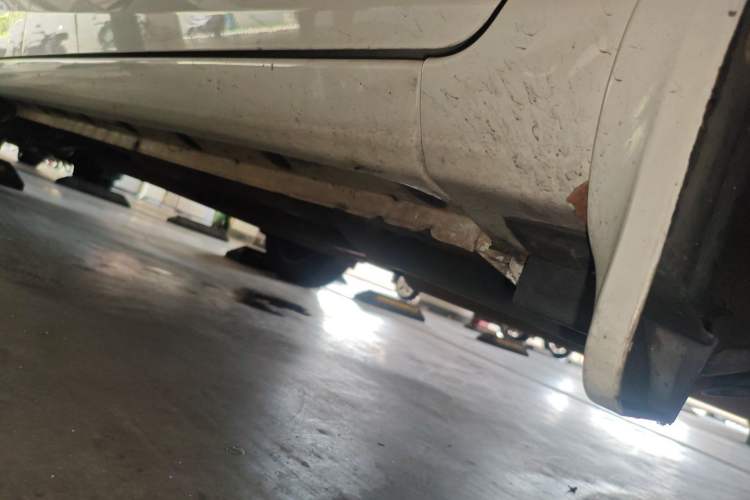 Used Toyota YARiS L Zhi Xuan 2015 1.5E Automatic Charm Edition Chassis Front Right