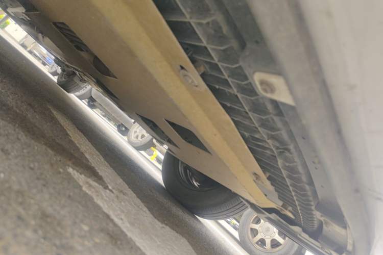 Used Toyota YARiS L Zhi Xuan 2015 1.5E Automatic Charm Edition Chassis Front