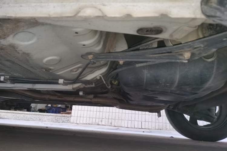 Used Toyota YARiS L Zhi Xuan 2015 1.5E Automatic Charm Edition Chassis Rear Left