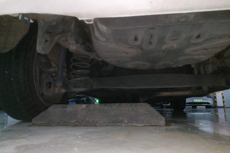 Used Toyota YARiS L Zhi Xuan 2015 1.5E Automatic Charm Edition Chassis Rear