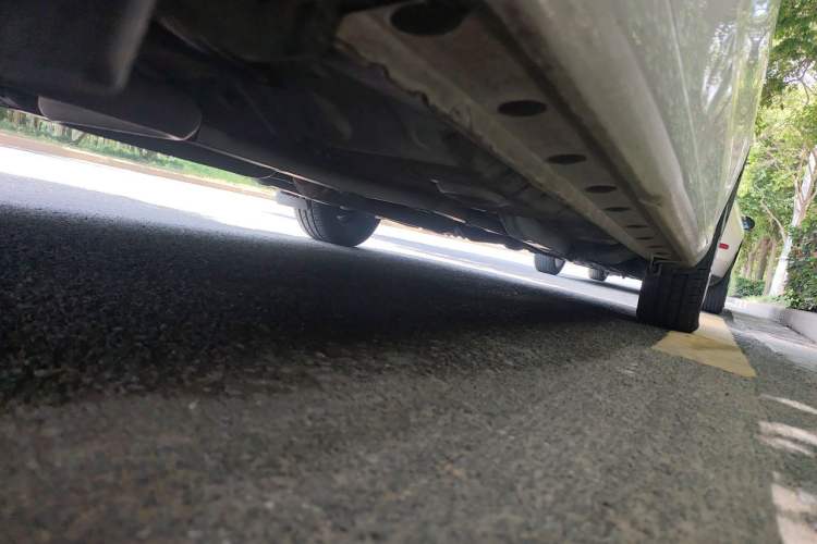 Used Toyota YARiS L Zhi Xuan 2015 1.5E Automatic Charm Edition Chassis Rear Right