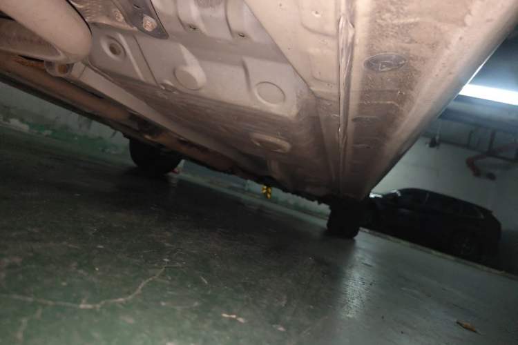 Used Toyota YARiS L Zhi Xuan 2015 1.5E Automatic Charm Edition Chassis Rear Right