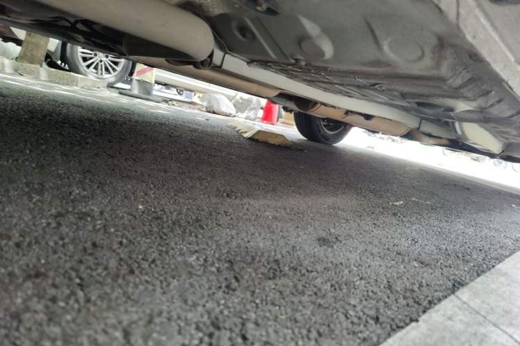 Used Toyota YARiS L Zhi Xuan 2015 1.5E Automatic Charm Edition Chassis Rear Right